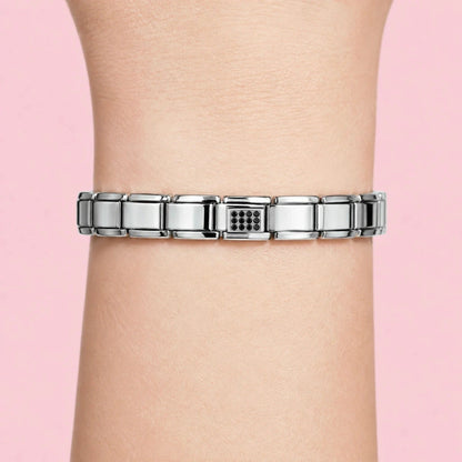Black Pavé